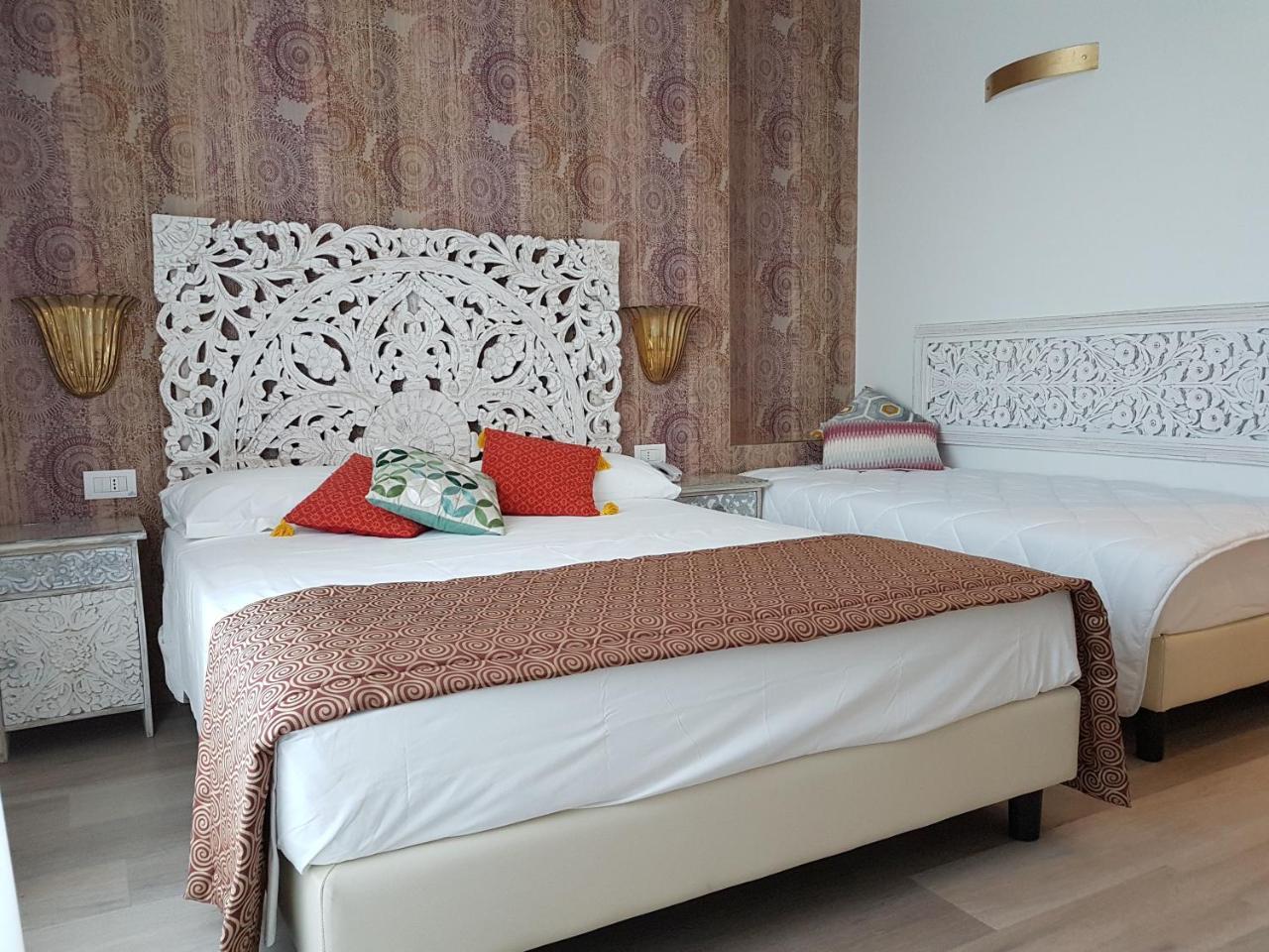 Albatros Hotel 3*