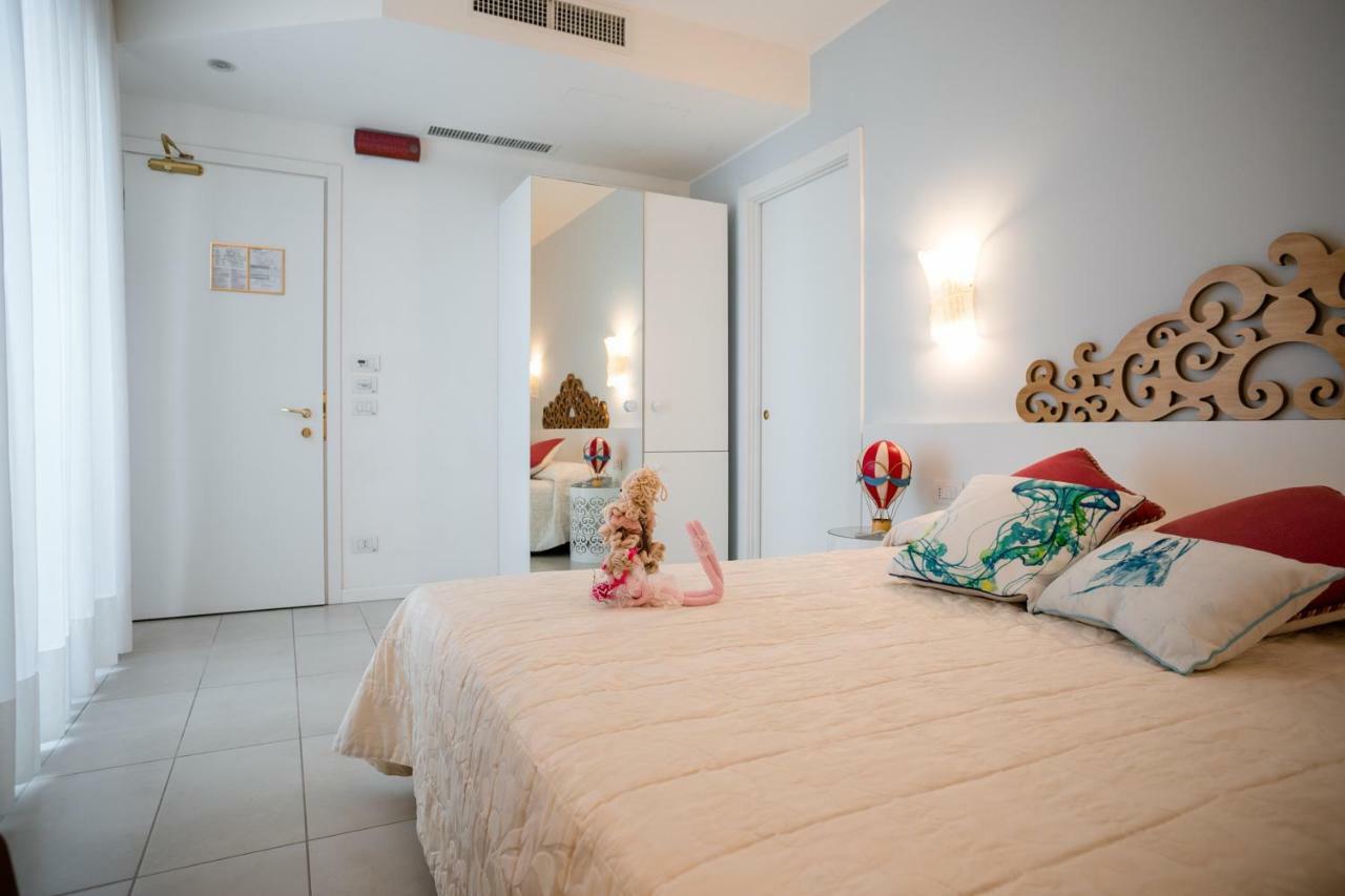 Albatros Hotel 3*