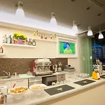Albatros Hotel 3*